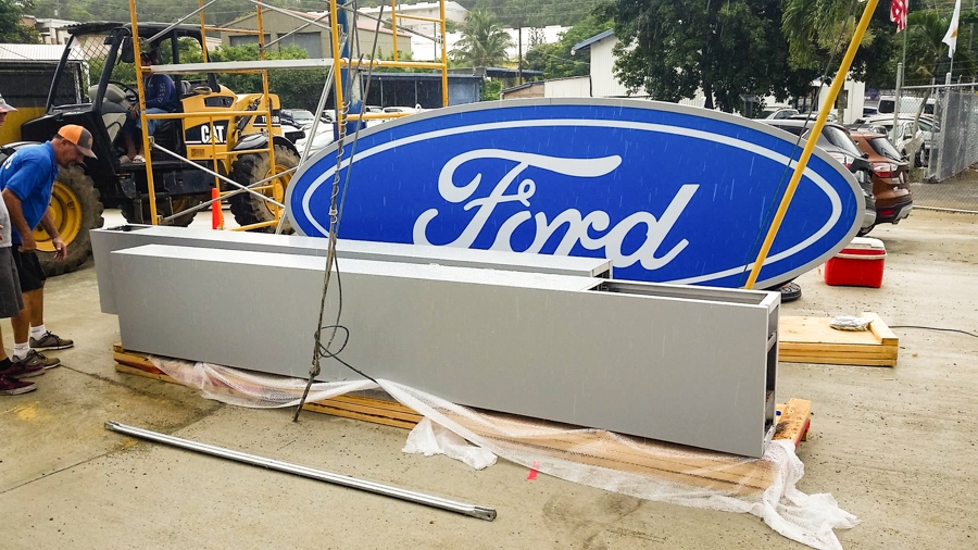 Cool Signs Pylon & Monument Signs